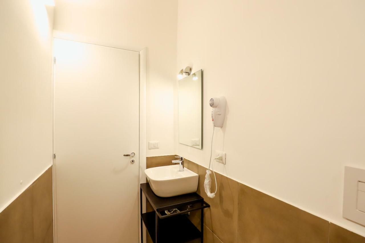 ナポリ A I R Sant'Anna Bed & Breakfast エクステリア 写真