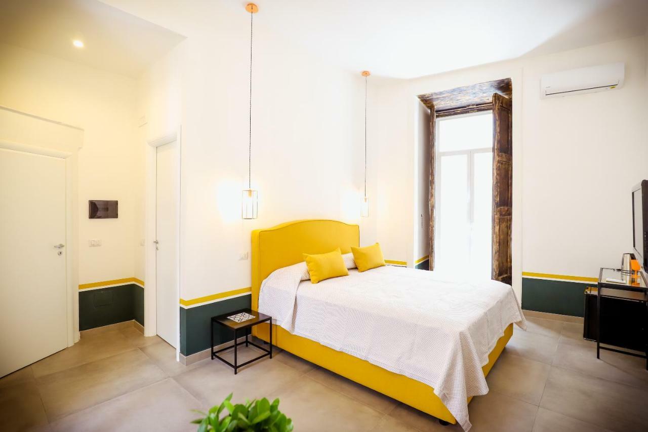 ナポリ A I R Sant'Anna Bed & Breakfast エクステリア 写真