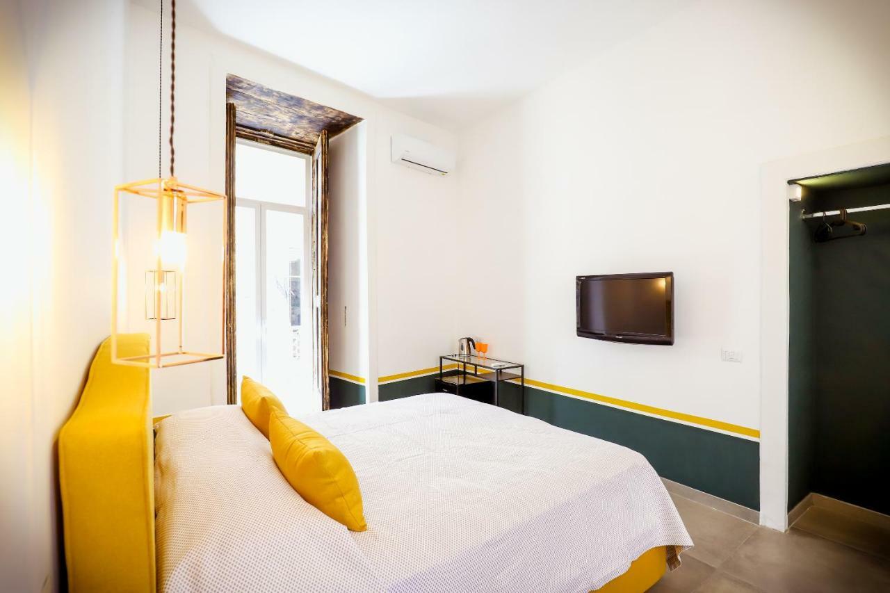 ナポリ A I R Sant'Anna Bed & Breakfast エクステリア 写真