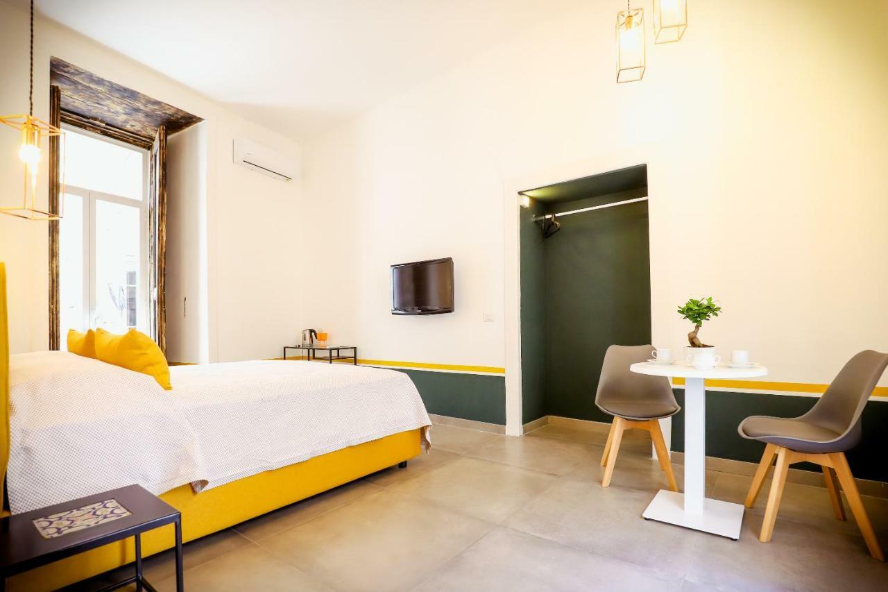 ナポリ A I R Sant'Anna Bed & Breakfast エクステリア 写真